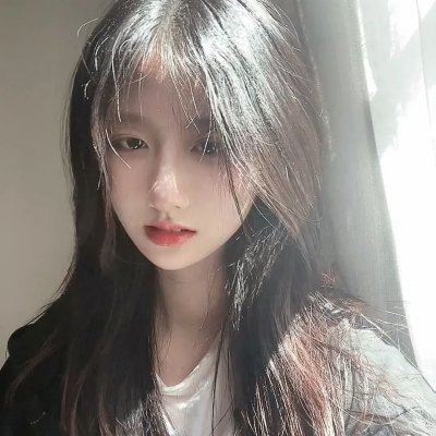 活力青春俏娇娃